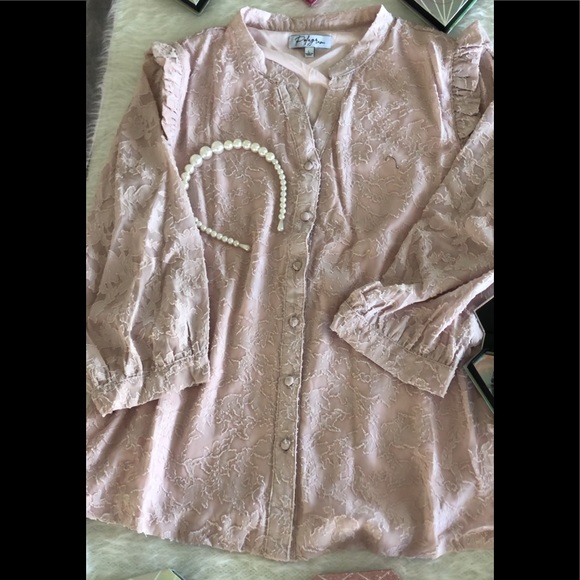 Pink blouse - Picture 4 of 4